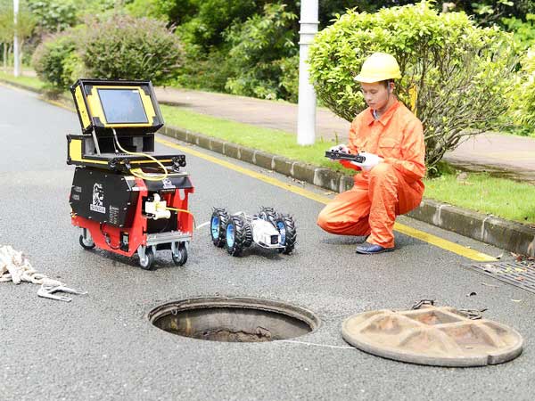 群英乡管道机器人检测